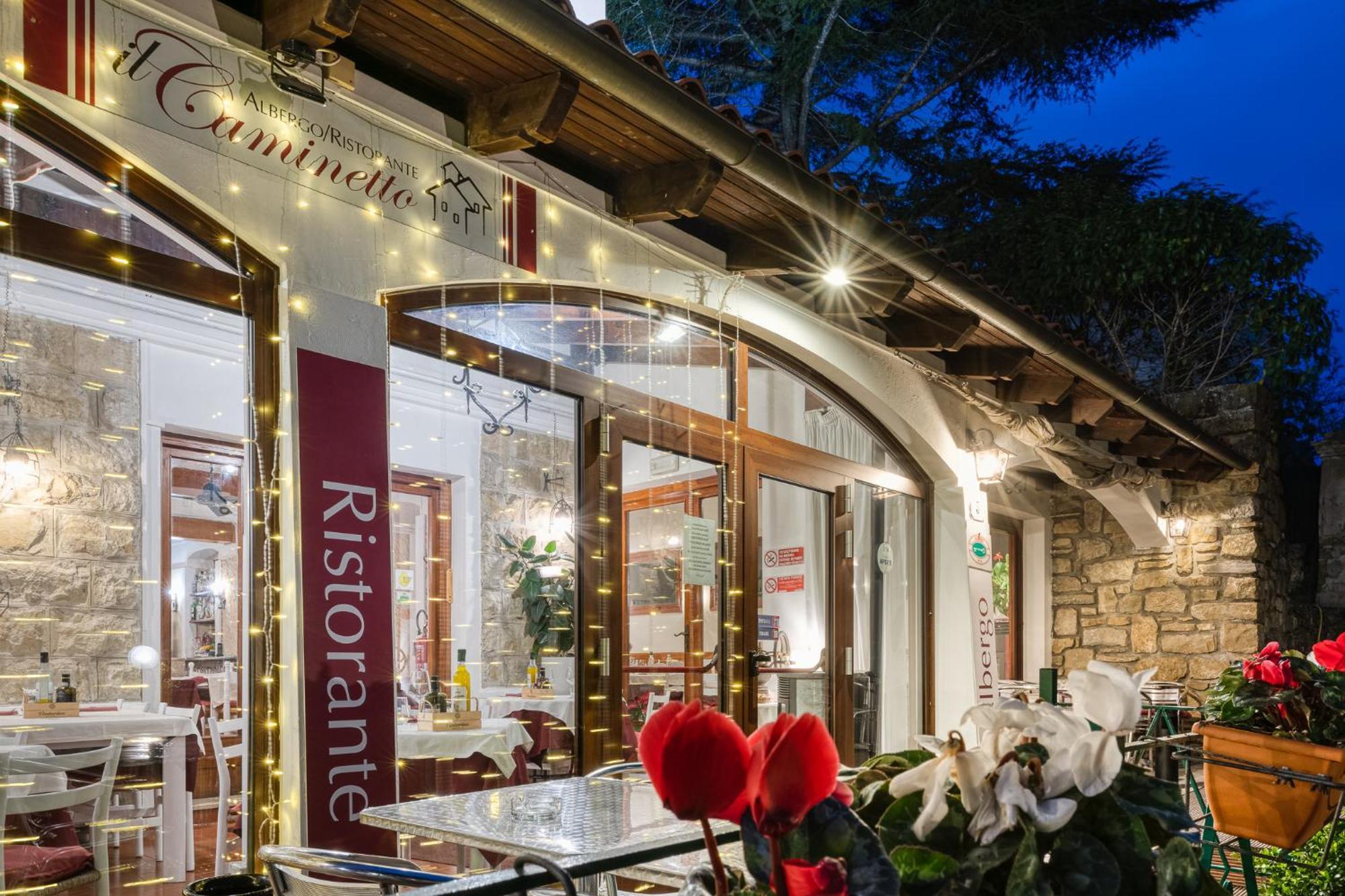 Hotel Ristorante Il Caminetto Diano Marina Dış mekan fotoğraf