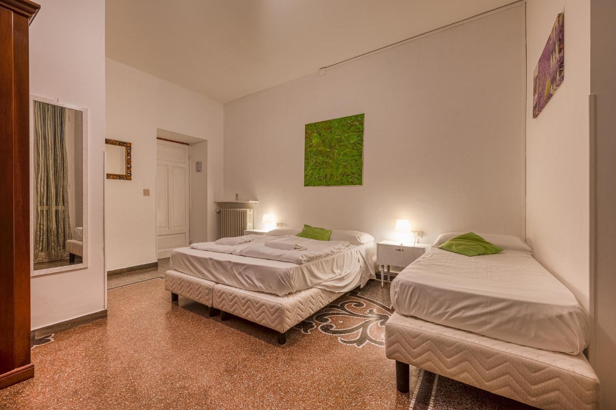 Hotel Ristorante Il Caminetto Diano Marina Oda fotoğraf