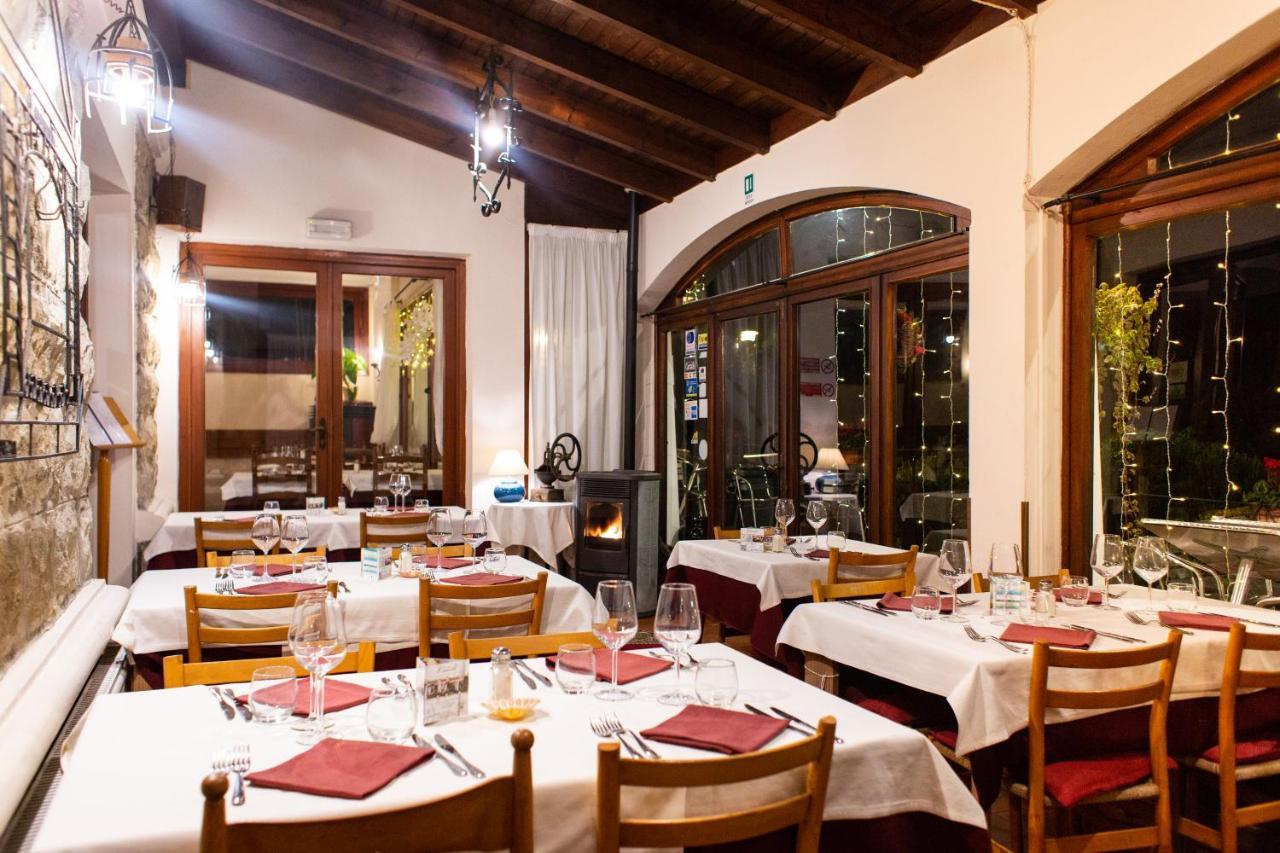 Hotel Ristorante Il Caminetto Diano Marina Dış mekan fotoğraf