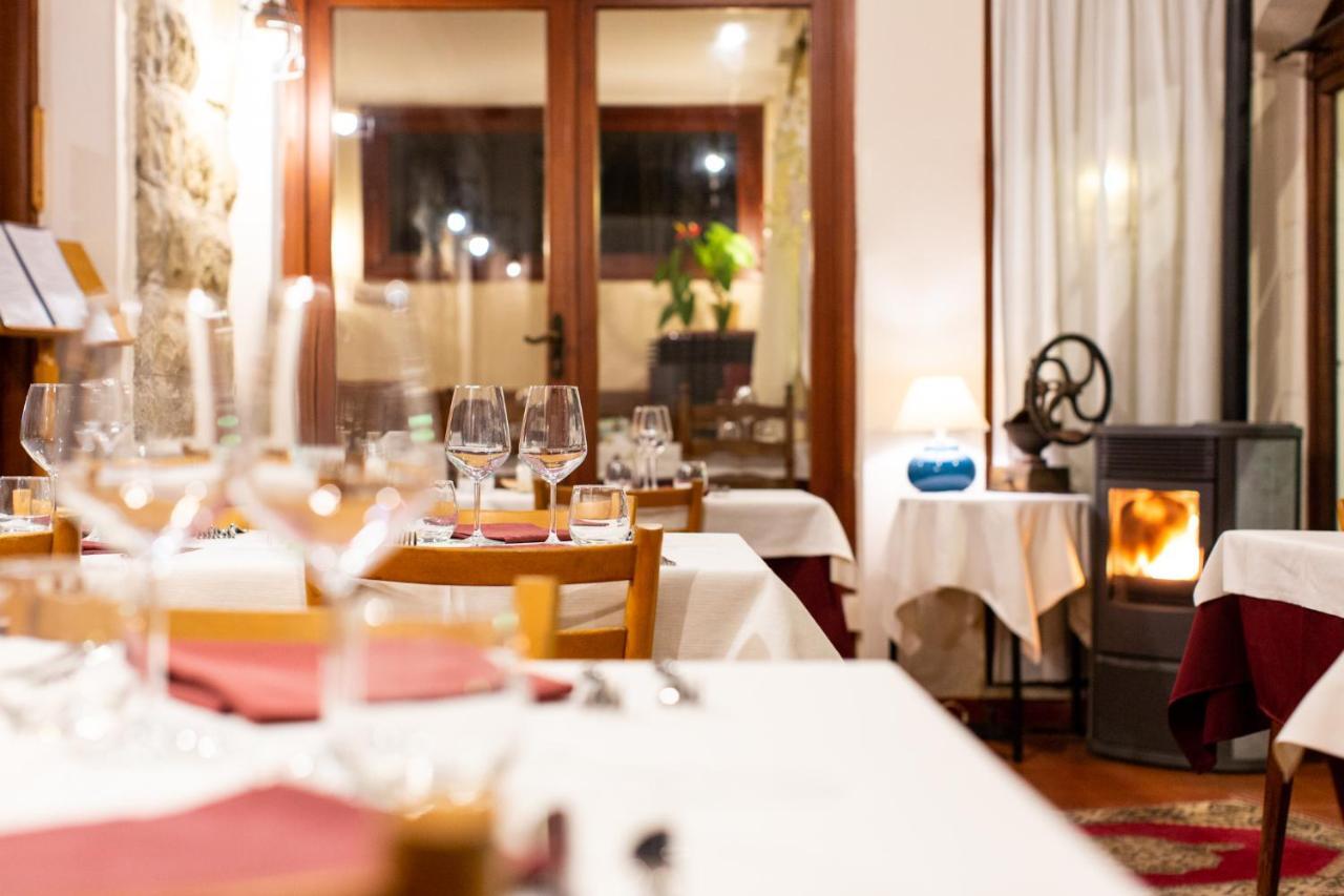 Hotel Ristorante Il Caminetto Diano Marina Dış mekan fotoğraf